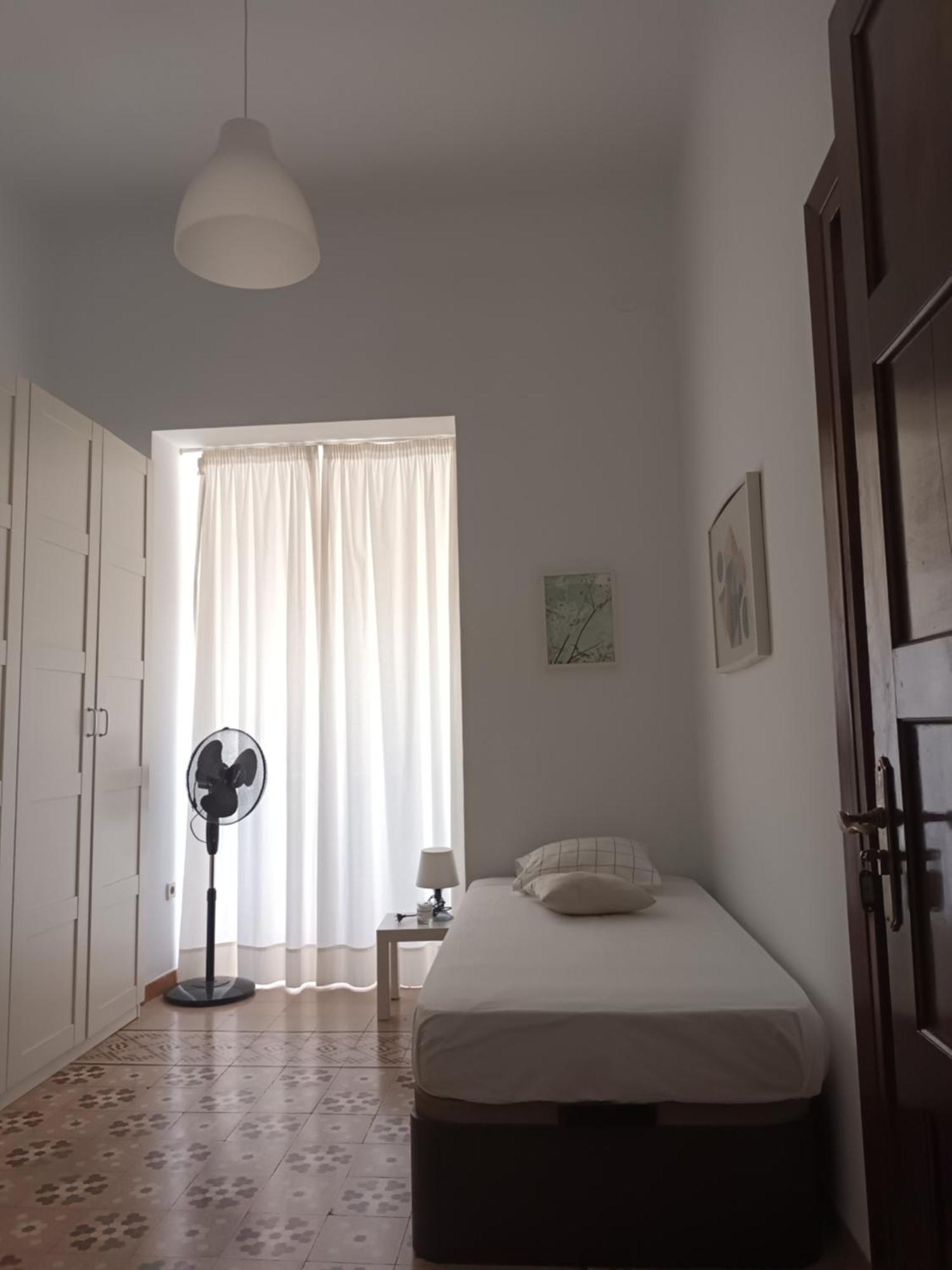 Apartamento En El Centro Historico De Малага Екстериор снимка