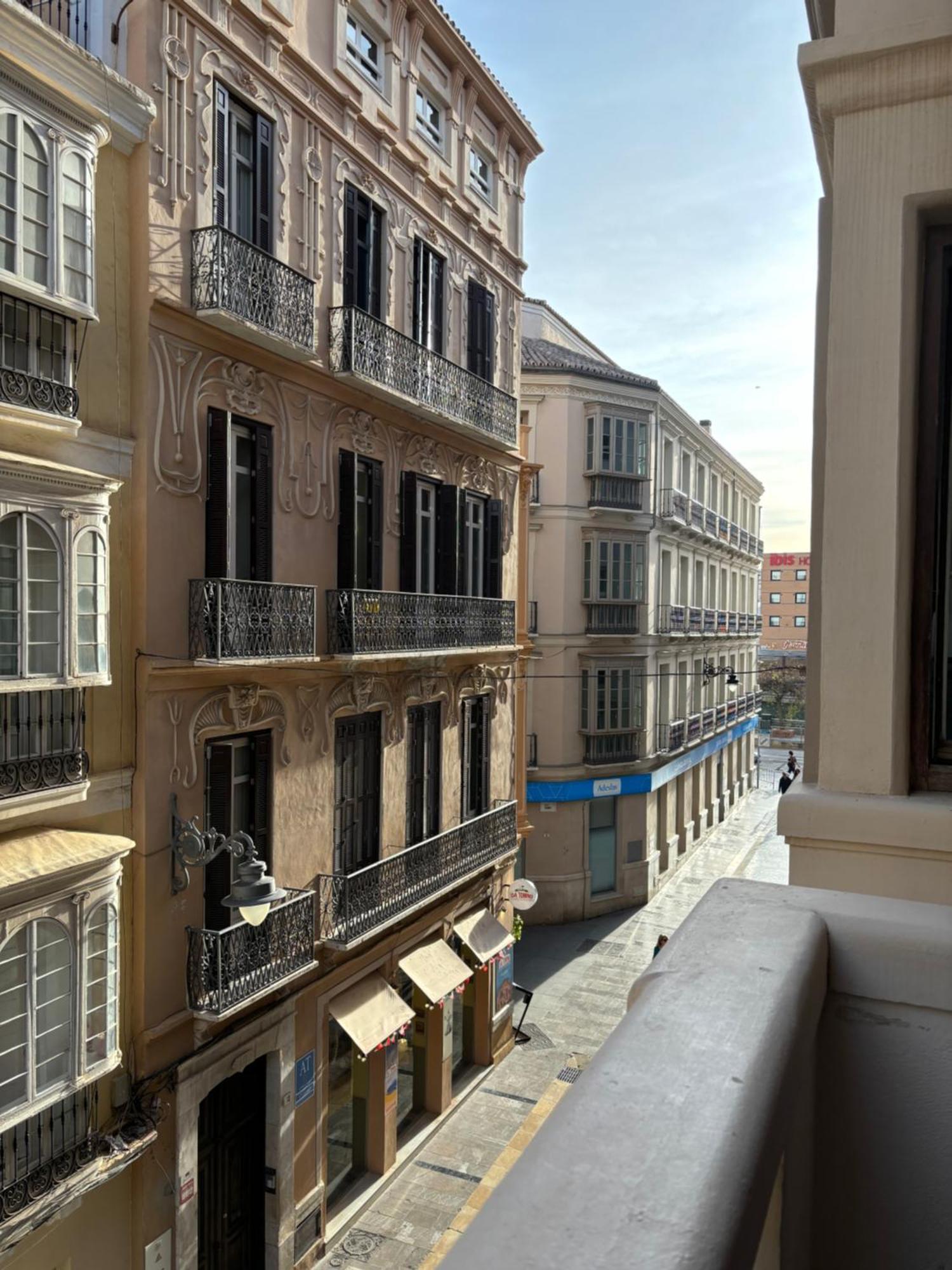 Apartamento En El Centro Historico De Малага Екстериор снимка